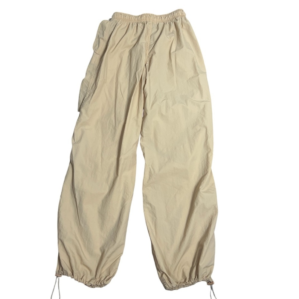 Better Together NYC Beige Cream Parachute Joggers Size Medium y2k retro - Picture 3 of 8